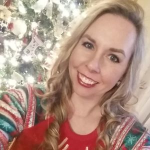 Meet your Posher, Carrie