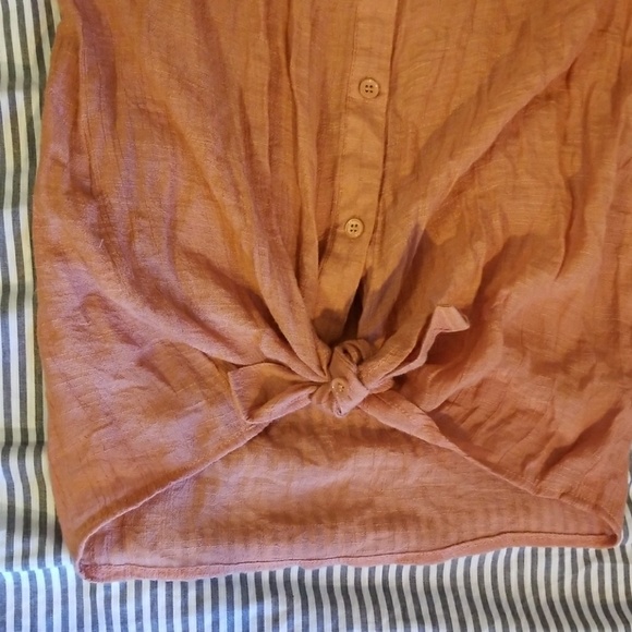 Rust Colored Top - Picture 3 of 5