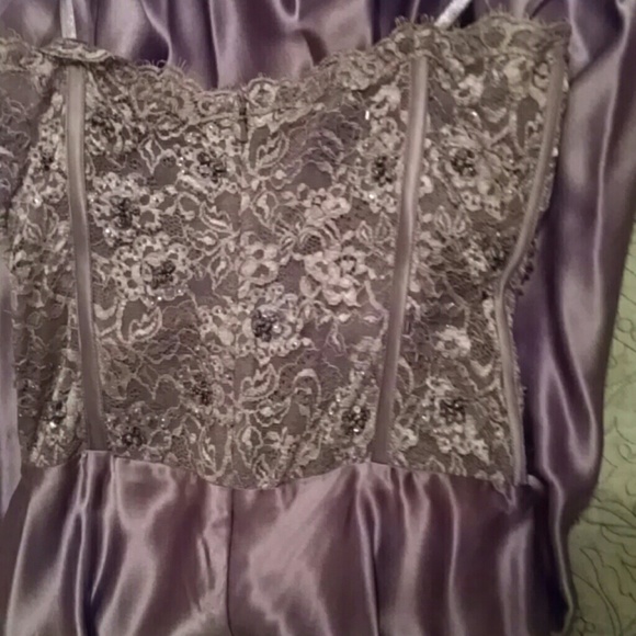 Cache Evening/Prom Dress - Picture 3 of 4
