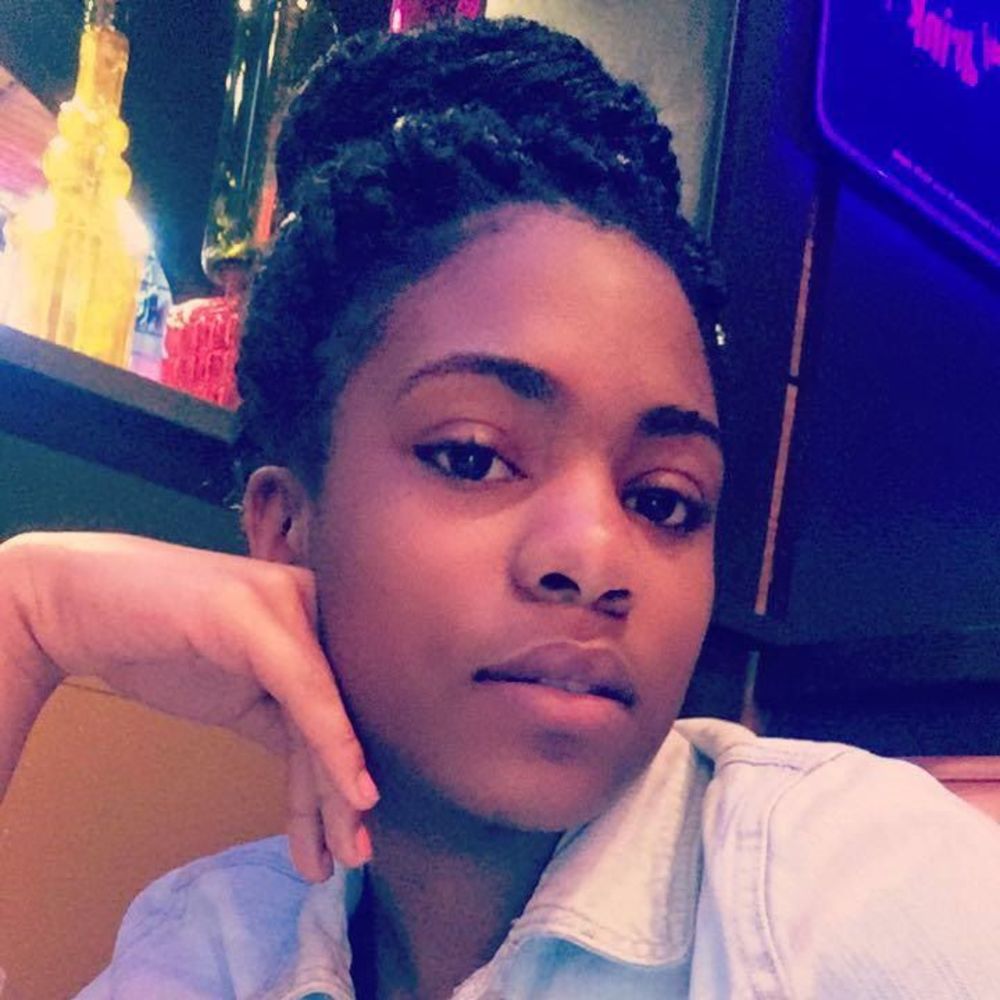 Meet your Posher, Nissi