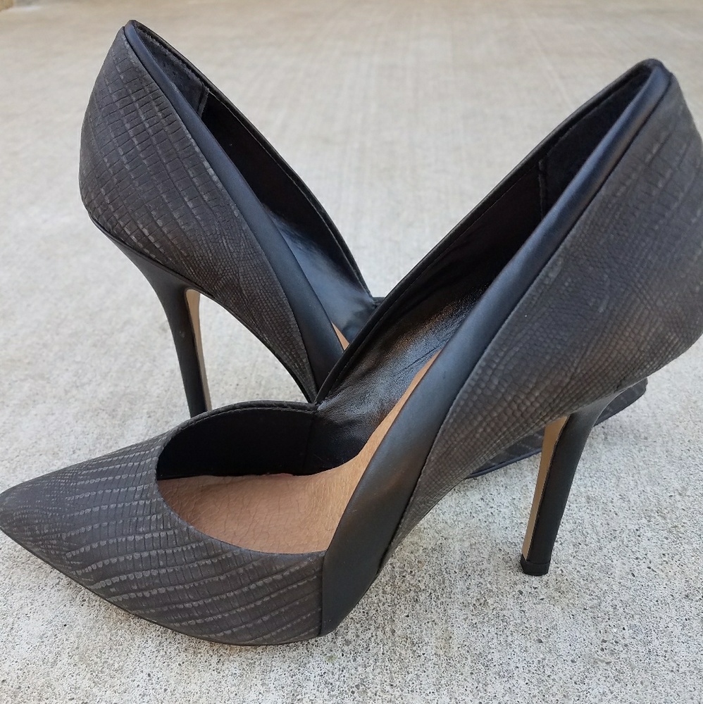 JustFab Luxe Keenan Heels