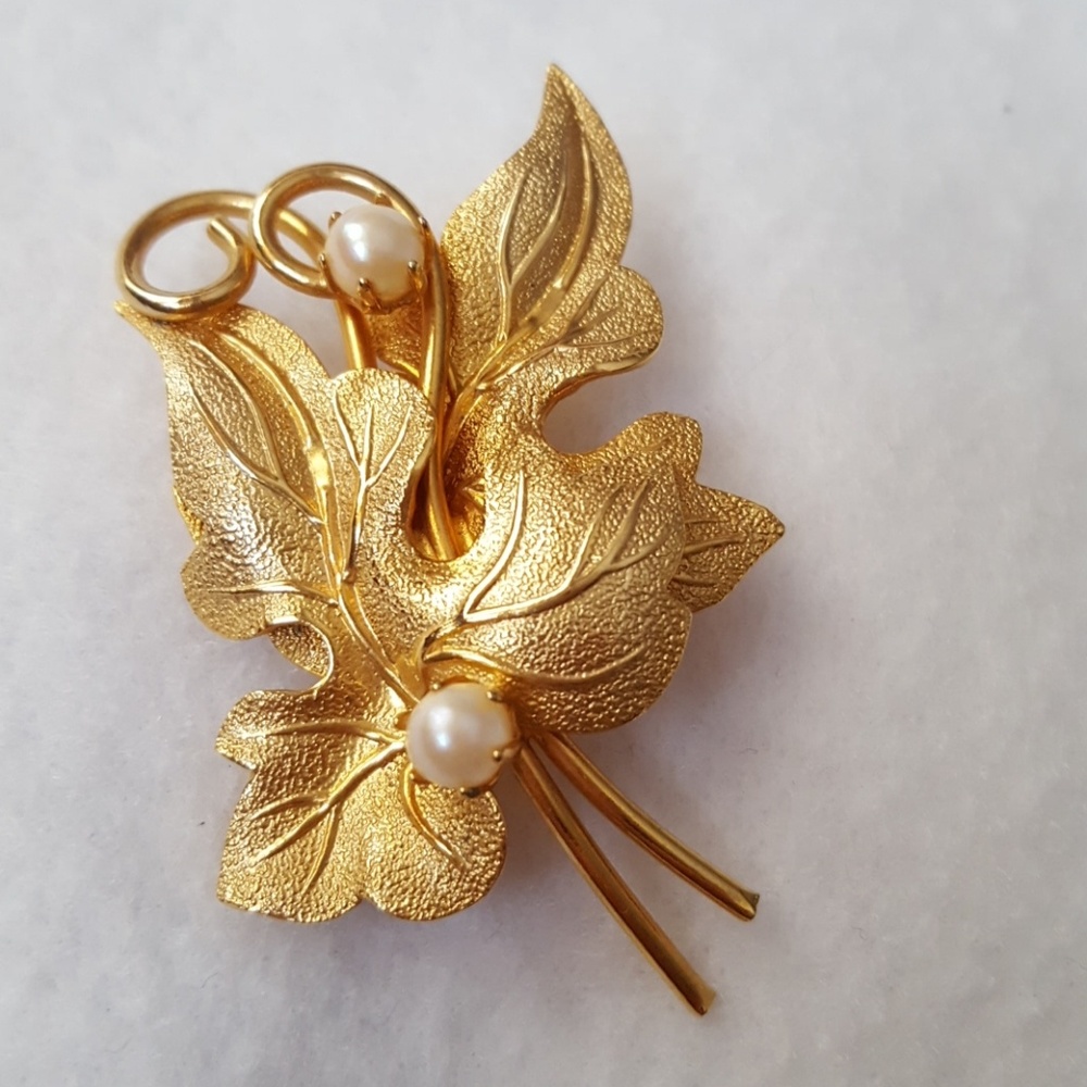 Vintage Brooch nwOt