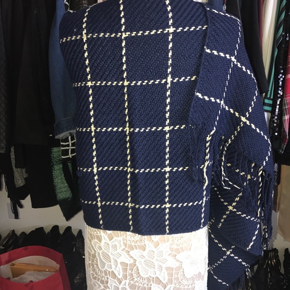 Cardigan - Picture 6 of 8