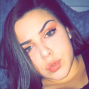 Meet your Posher, Joslynn