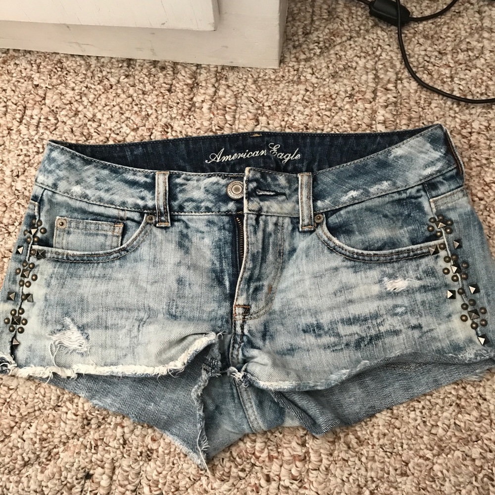 AE shorts