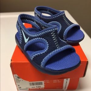 New Toddler Nike sandals