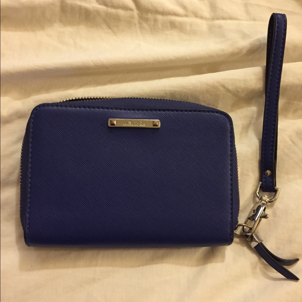 Stella and Dot clutch