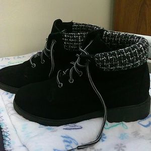 Size 8 Winter, Black Ankle boots