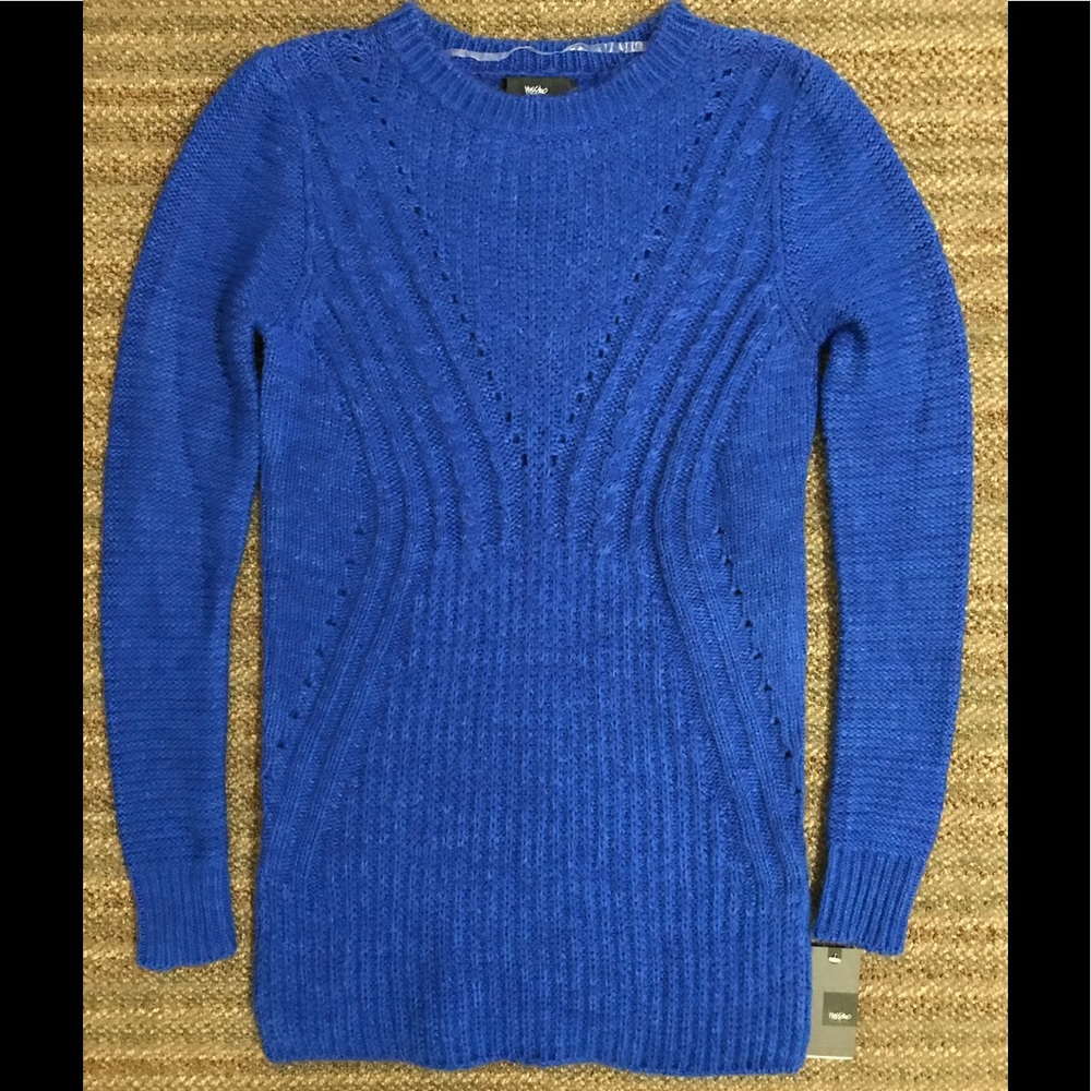 MOSSIMO LONG SLEEVE SWEATER