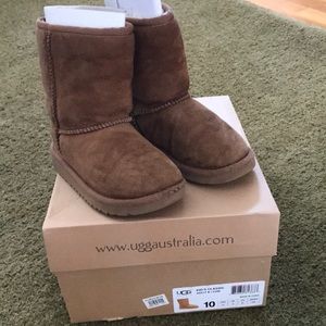 Girls Ugg Boots