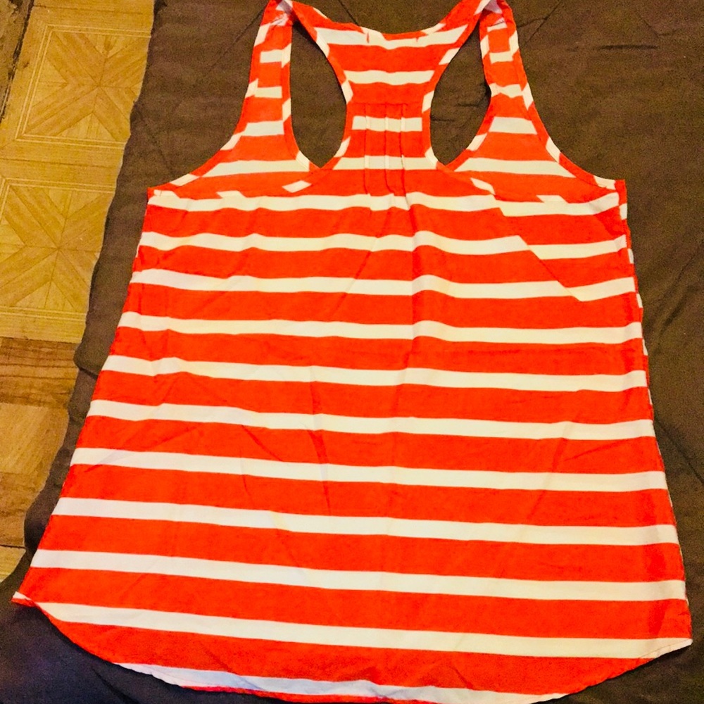 Red and white too 😊