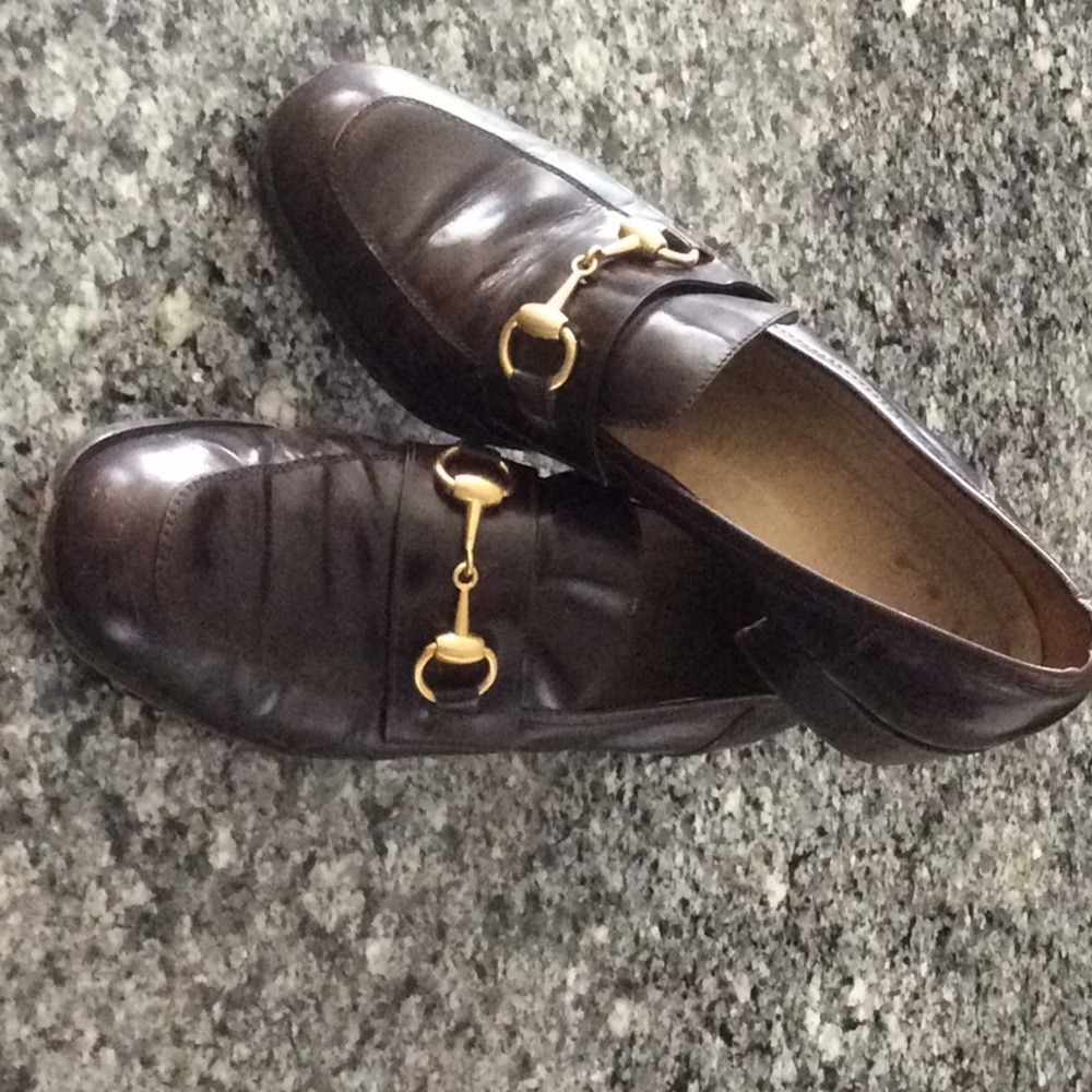 GUCCI brown traditional loafers with gold bit  8.5