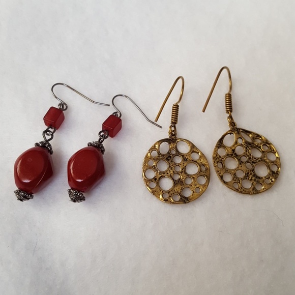 Vintage Earring Lot Set of 2 Pierced Ears - Picture 2 of 2