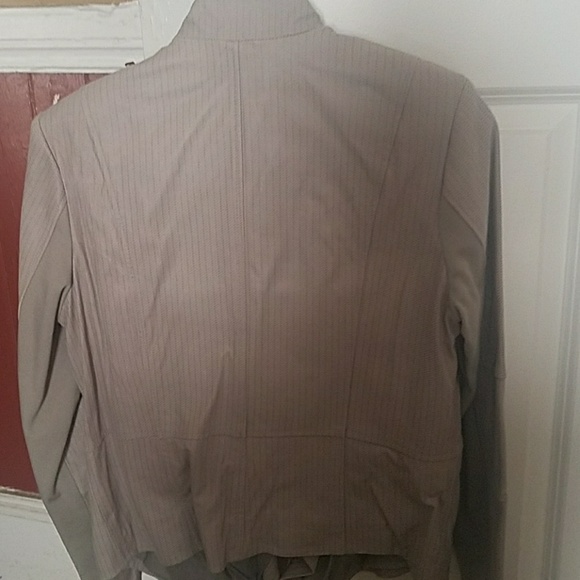 G.I.L.I. leather jacket in Taupe - Picture 2 of 5