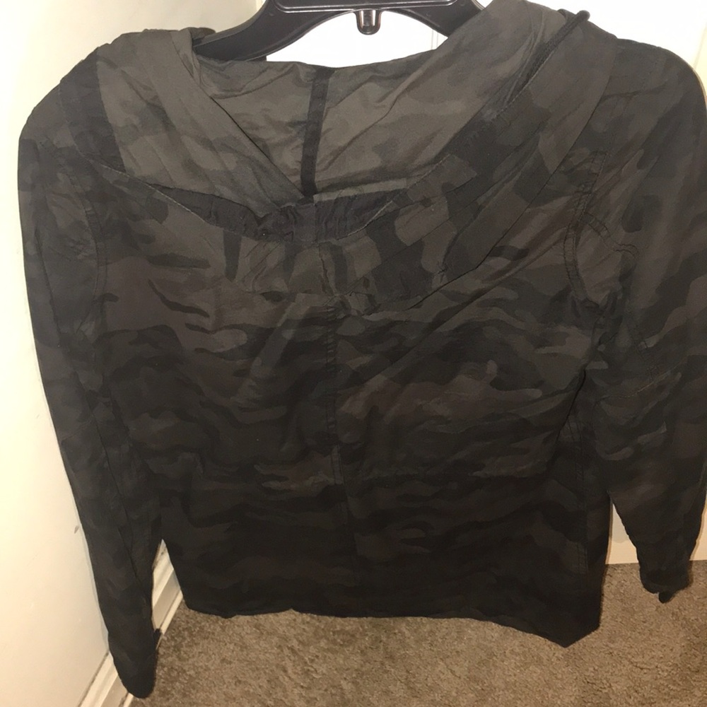 Old navy Utility Jacket - Picture 4 of 6
