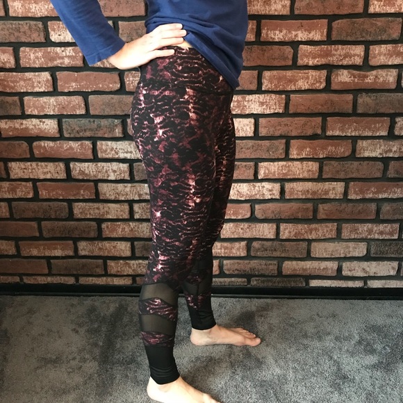 Sold out! Workout Leggings - Picture 3 of 4