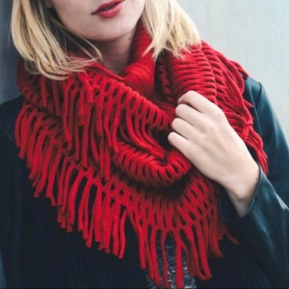Boutique Wila infinity scarf