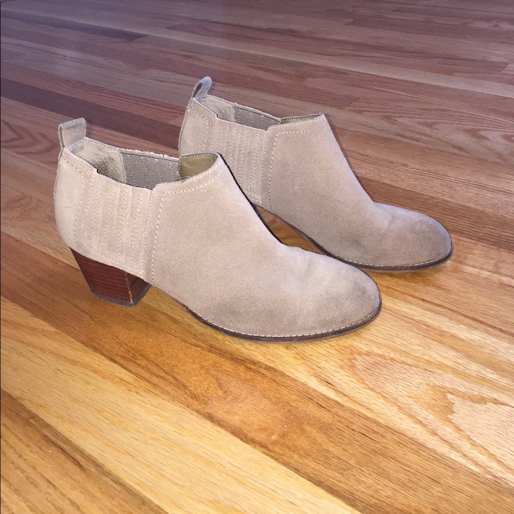 Dolce Vita Taupe Suede Booties