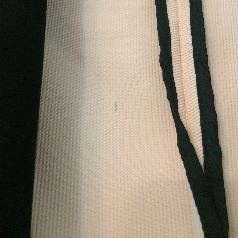 *SOLD* Rag & Bone Pink & Black Pique Tuxedo Blazer - Picture 4 of 7