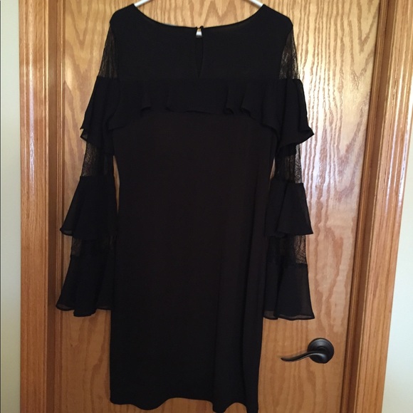 Dress - Picture 2 of 2