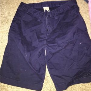 Mid-thigh navy shorts! ****NEVER WORN****