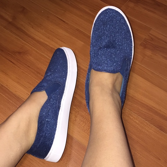 Qupid Shoes - ✨FLASH SALE✨Blue Soft Textured Slip-On Sneakers