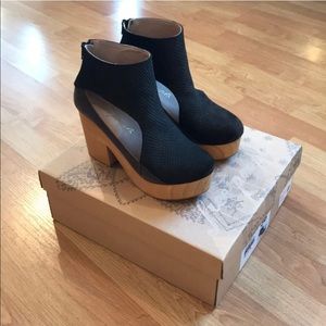 Free People Horizon Clog Heel Booties sIze 38
