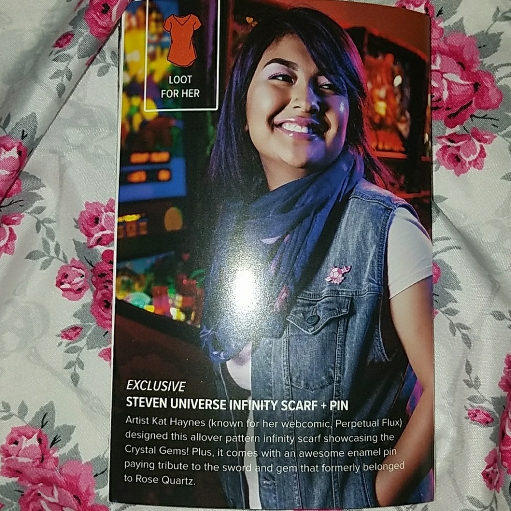 Steven Universe Infinity Scarf and Pin
