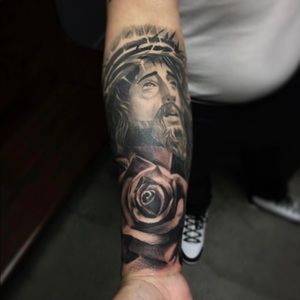 Meet your Posher, Victor