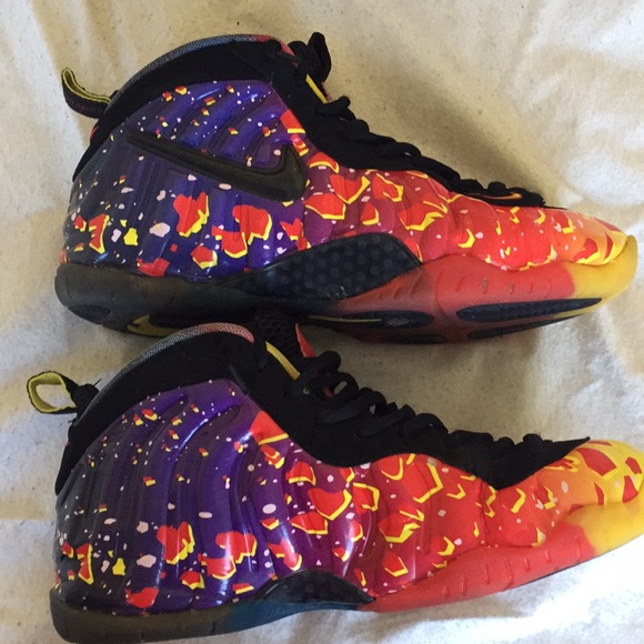 Nike Other - Asteroids foam posite  size 8.5