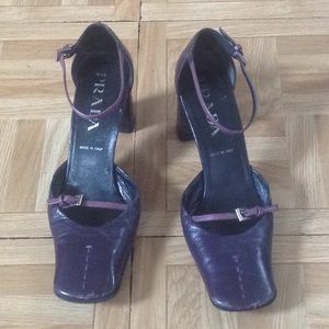 Vintage Prada Size 37 Eggplant Purple Pumps