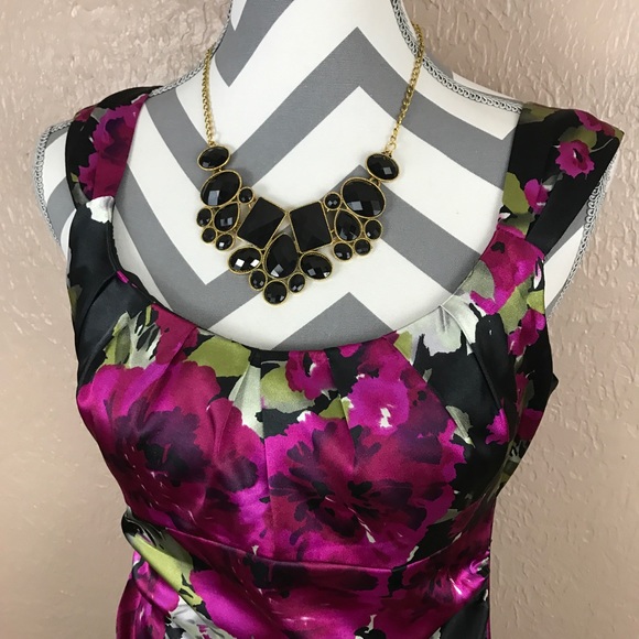 Maggy London Petites Beautiful Floral Sheath Dress - Picture 4 of 9