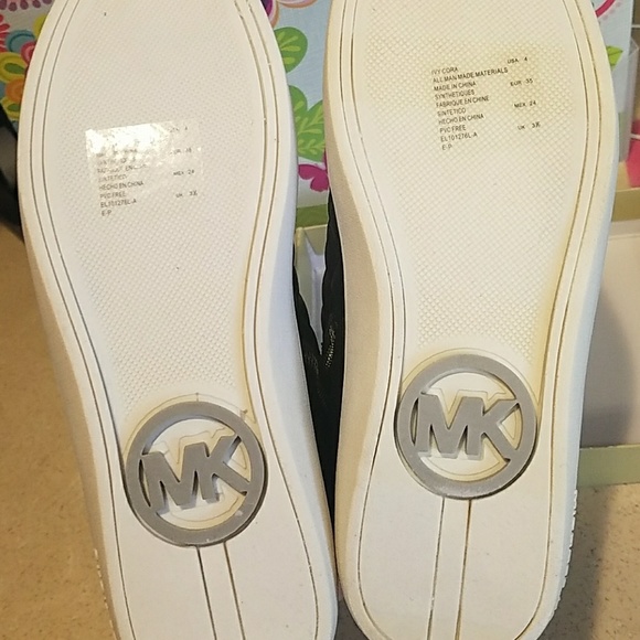 Michael Kors Hi-Top Sneakers girls sz 4/Women's 6 - Picture 4 of 4