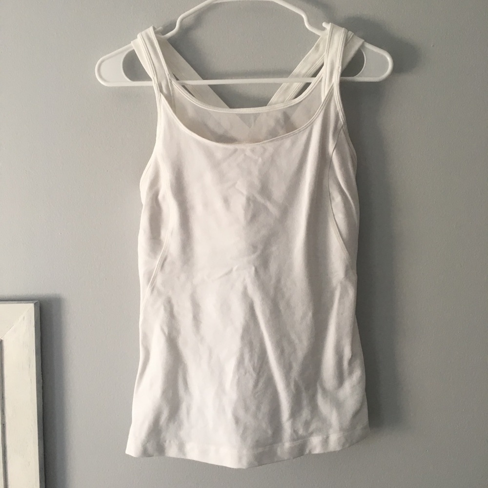 lulu lemon sz 8 tennis top