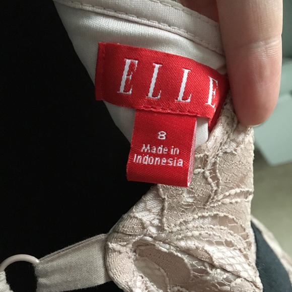 ELLE rose lace dress - Picture 3 of 5