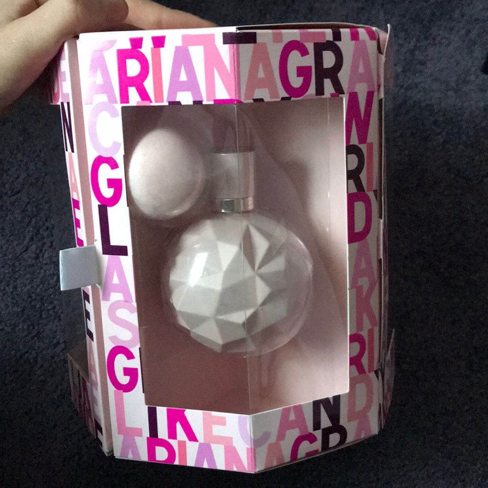 Ariana grande sweet like candy perfume gift box