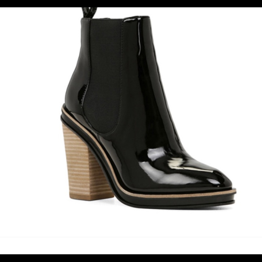Aldo patent leather boots. Worn twice. Size 8.5