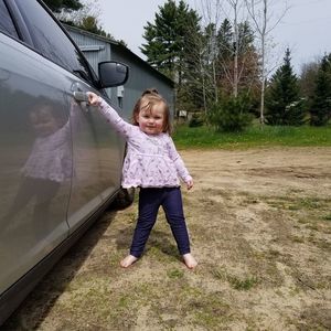 Meet your Posher, Danielle