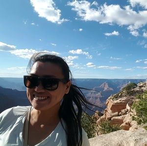 Meet your Posher, Josephine