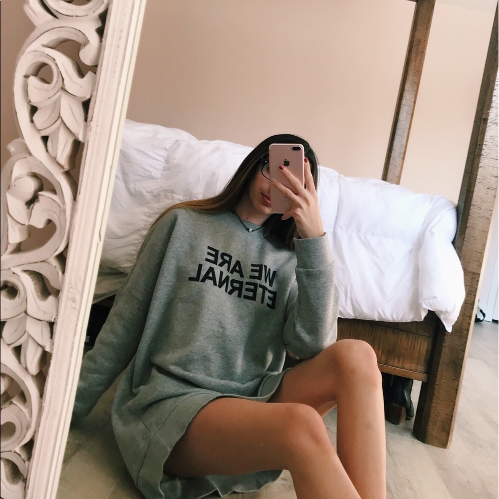 nwt h&m sweatshirt