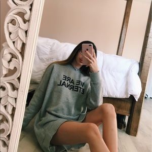 nwt h&m sweatshirt