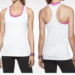 Bundle of 2 Nike Tanks