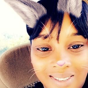 Meet your Posher, Sabrina