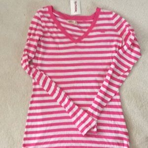 Hollister long sleeve tshirt new with tags size L