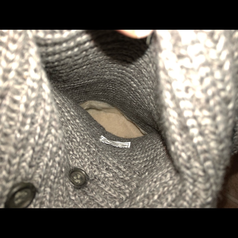 UGG Classic Cardy  Knit Boot. 7M - Picture 7 of 8