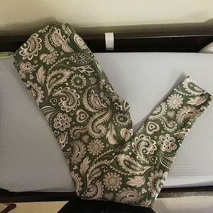 LulaRoe Green/pink TC leggings