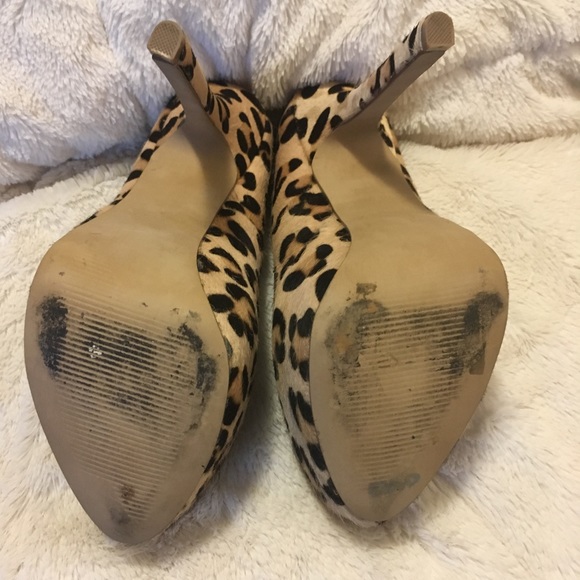 Steve Madden Leopard Print Platform 7.5 - Picture 4 of 8