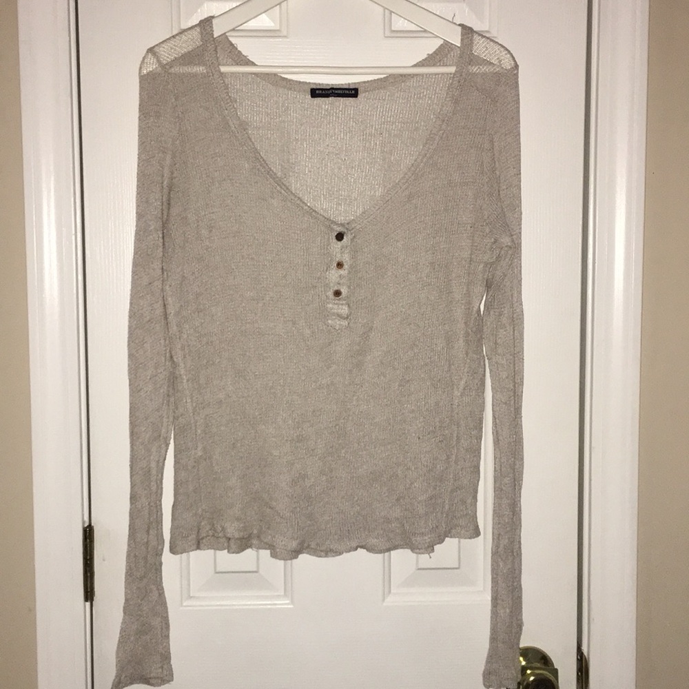 🚫Sold🚫Pre loved Brandy Melville knitted tee