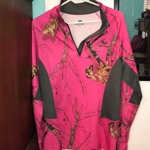 Women’s Mossy Oak half zip jacket