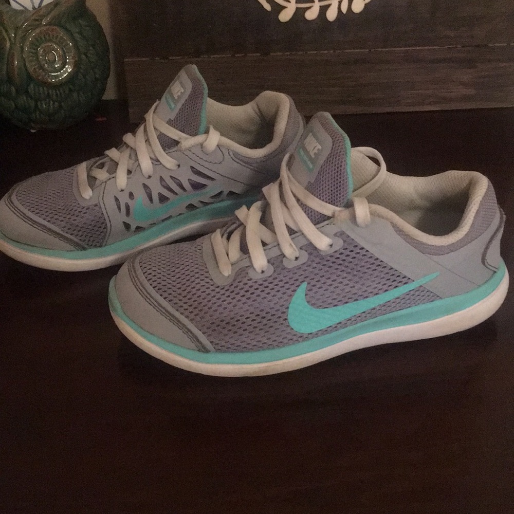 Girls Nike Shoes